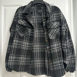 Small thick long sleeve flannel